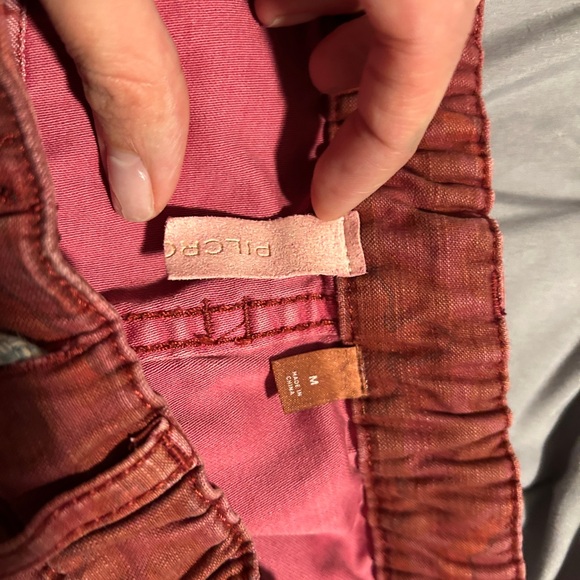 Red Patterned Pants pilcro - Picture 4 of 7